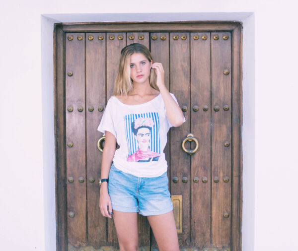 Camiseta-Frida-Blanca-3